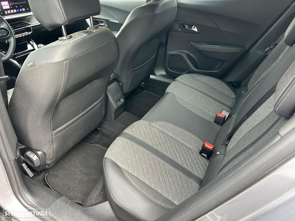 Peugeot 2008 1.2 PureTech Allure Pack - 10