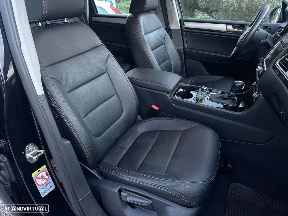 VW Touareg 3.0 TDI V6 Tiptronic - 8