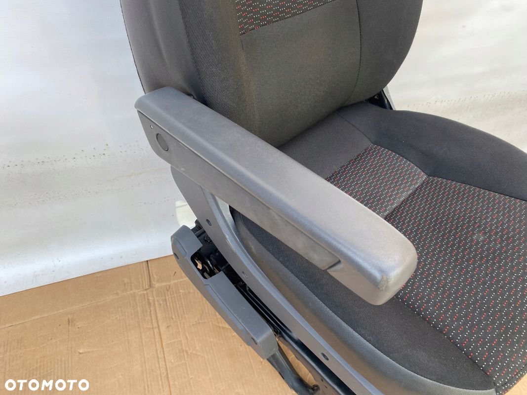 DUCATO BOXER JUMPER 06- fotel przedni lewy KIEROWCY przód z PODŁOKIETNIKIEM - 1