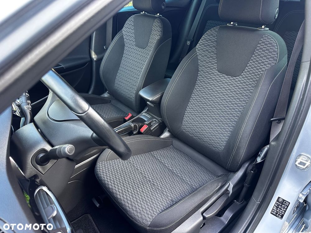 Opel Astra 1.4 Turbo Business - 36