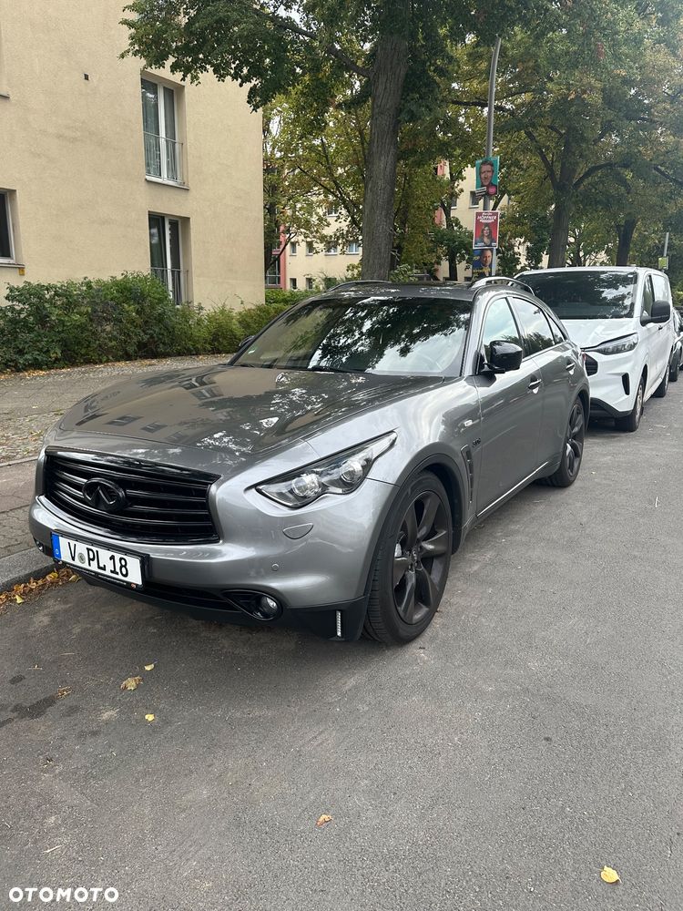 Infiniti QX70 - 5