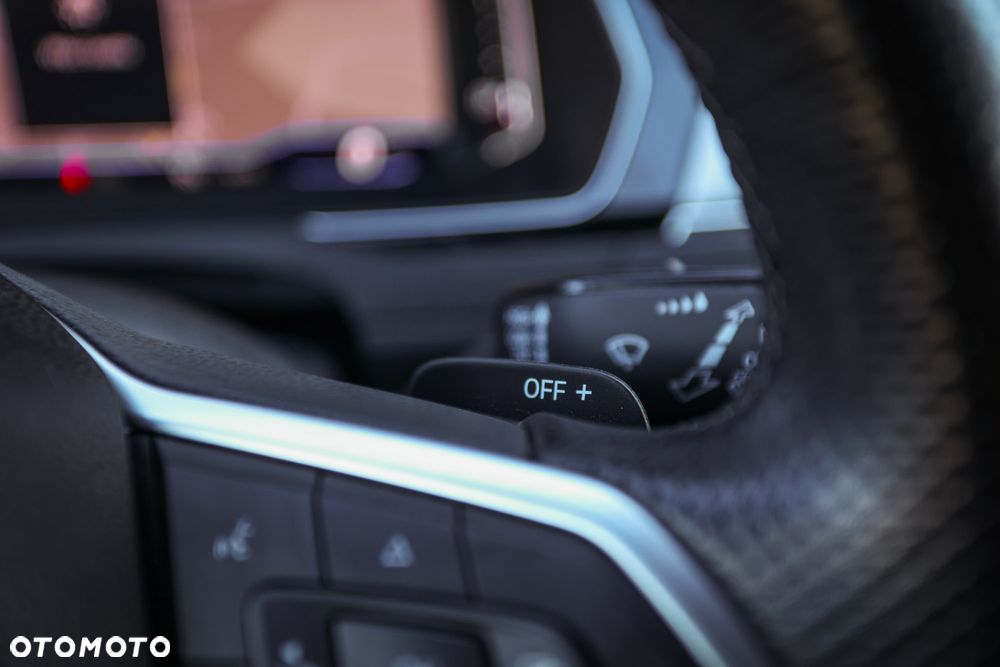 Volkswagen Passat 2.0 TDI SCR (BlueMotion Tech) 4Mot DSG Highline - 35