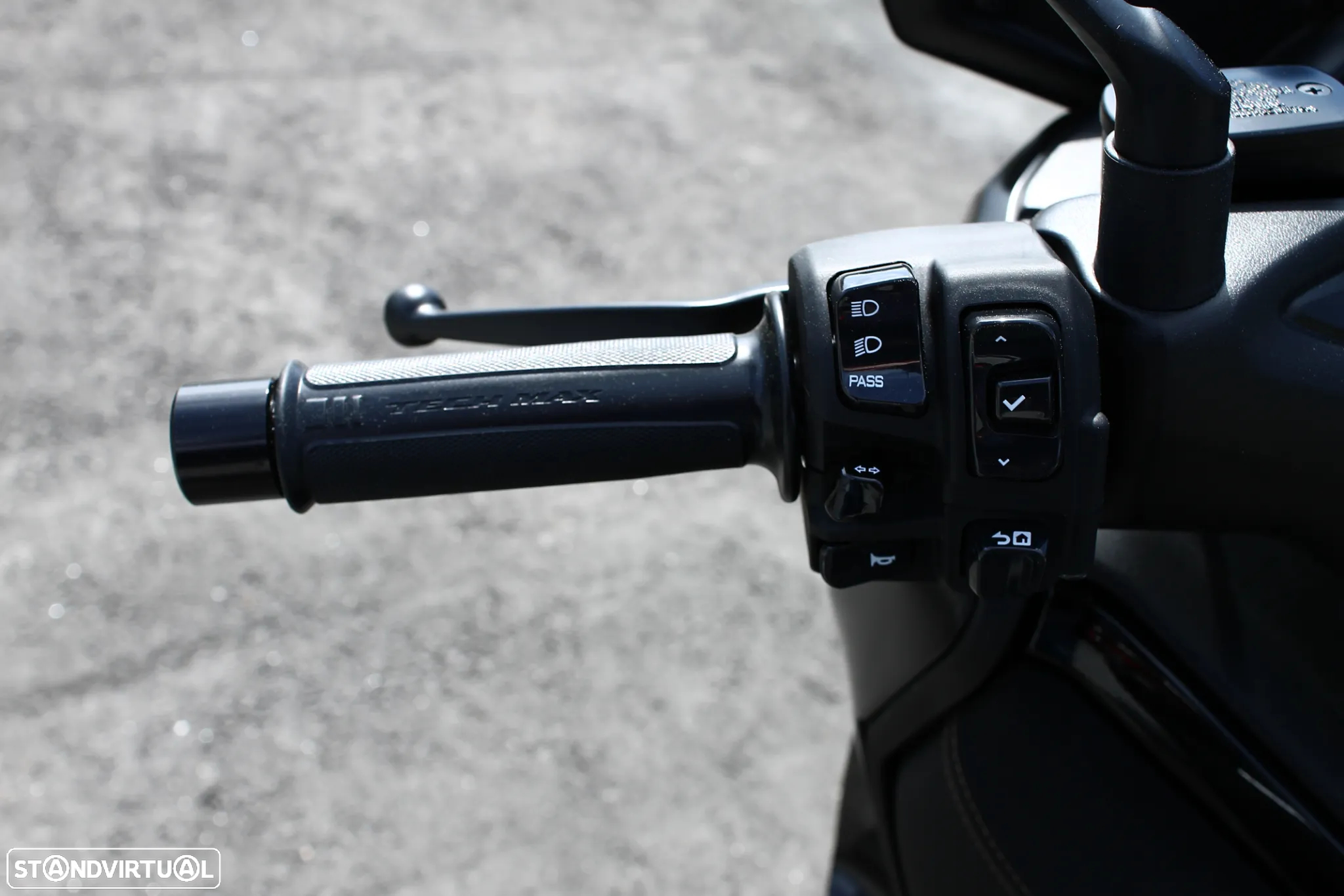 Yamaha X-Max Tech Max - 23