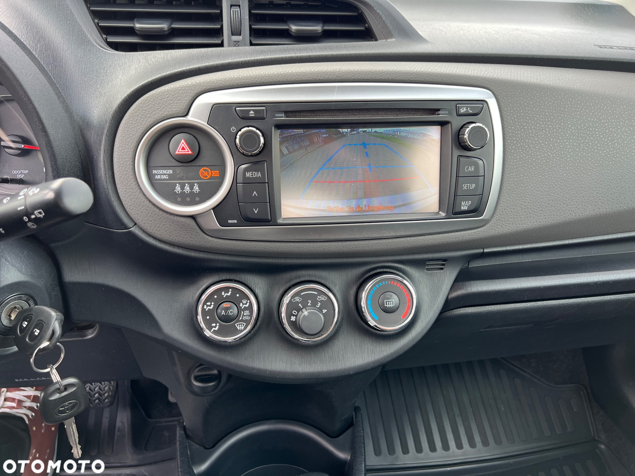 Toyota Yaris 1.33 Dynamic - 18