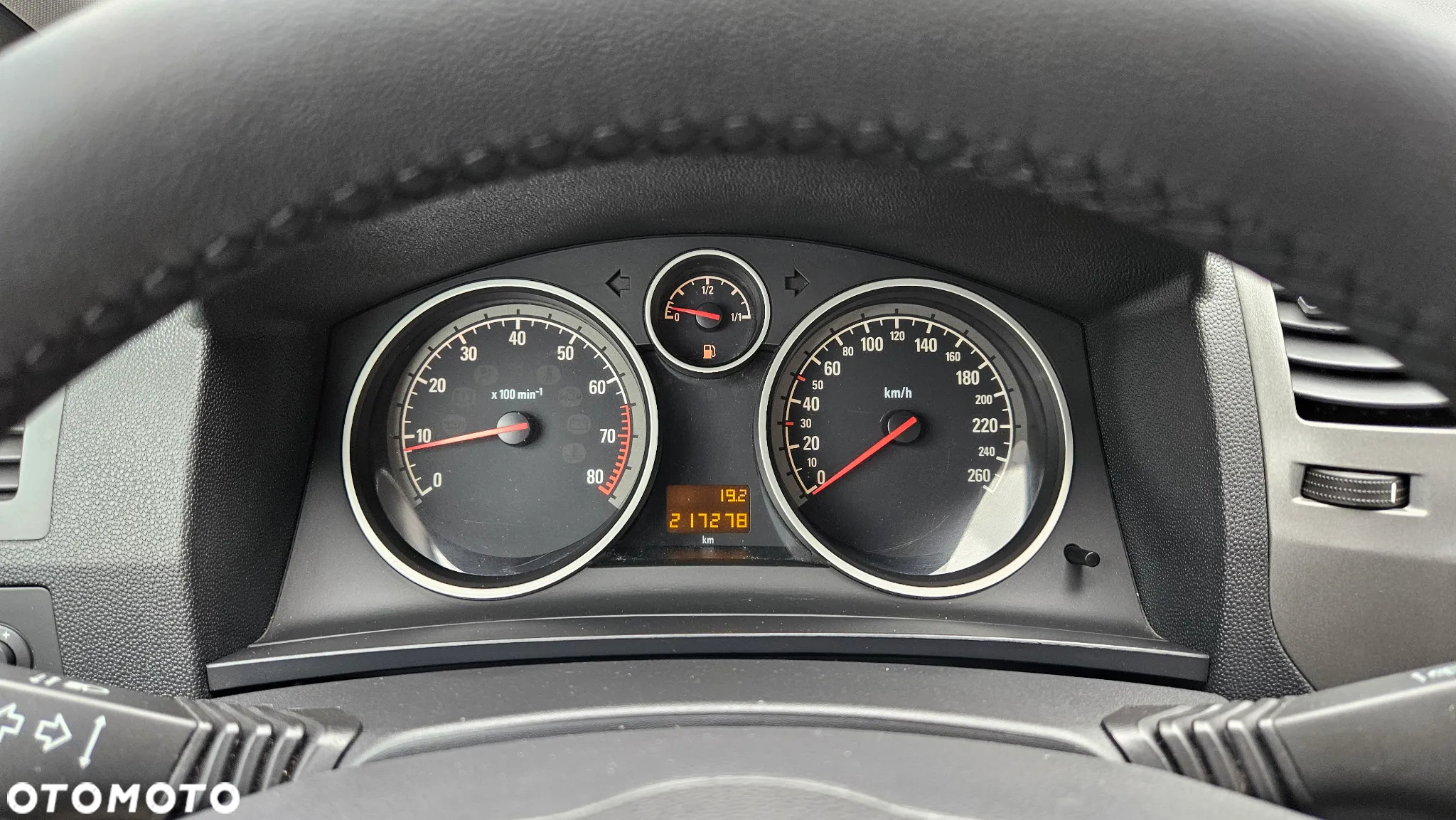 Opel Zafira 1.8 Active - 30