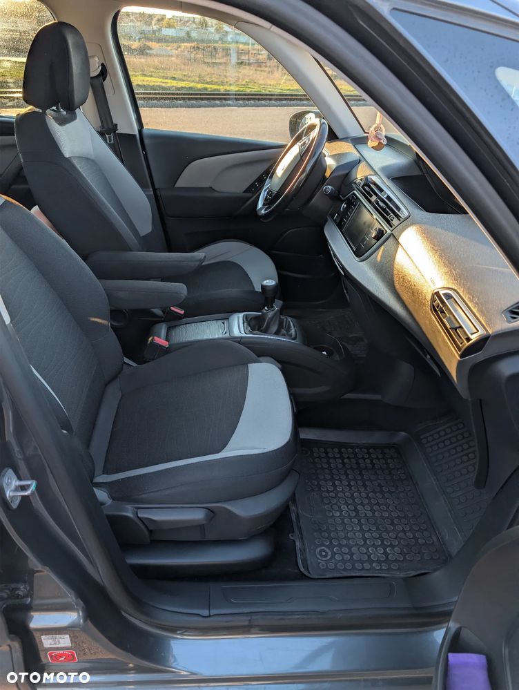 Citroën C4 Picasso 1.6 e-HDi Seduction - 8