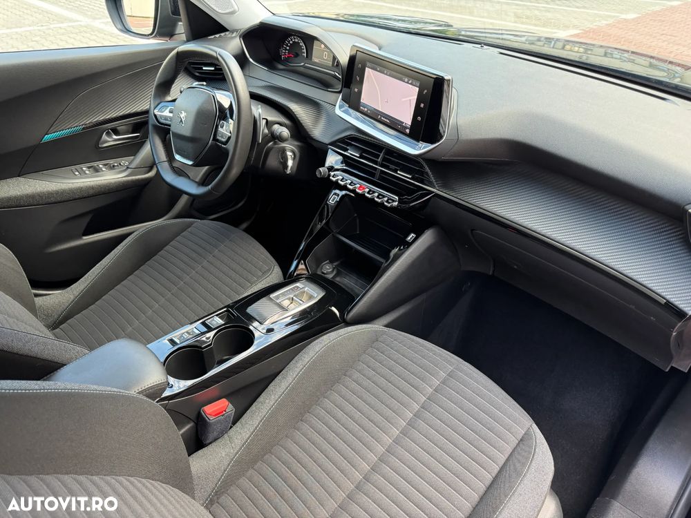 Peugeot 2008 PureTech 130 EAT8 Allure Pack - 14