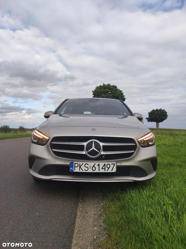 Mercedes-Benz Klasa B 180 - 1