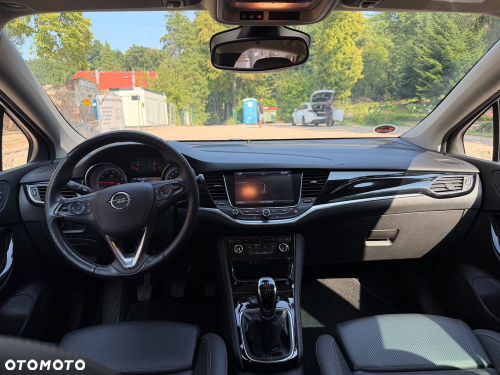 Opel Astra 1.4 Turbo Innovation - 24