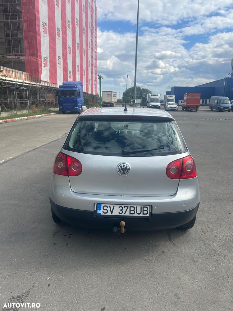 Volkswagen Golf - 4