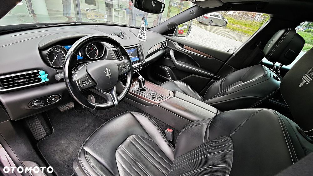 Maserati Levante Q4 - 9