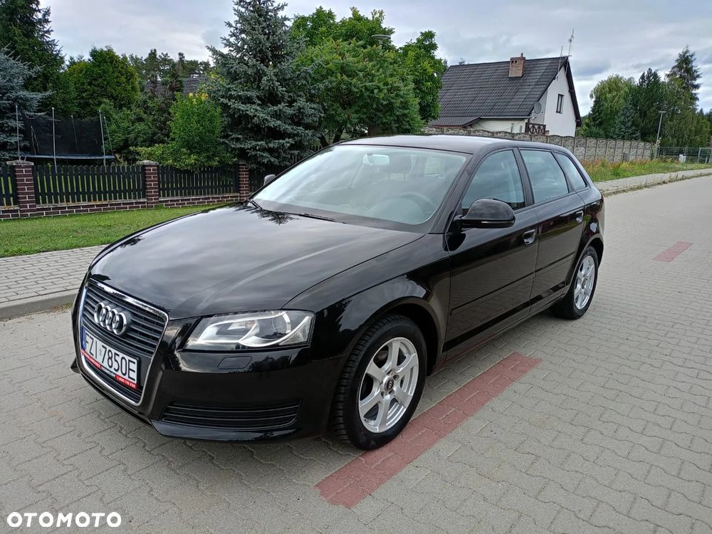 Audi A3 Sportback - 3