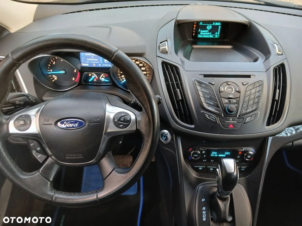 Ford Kuga 2.0 TDCi 4x4 Titanium - 28