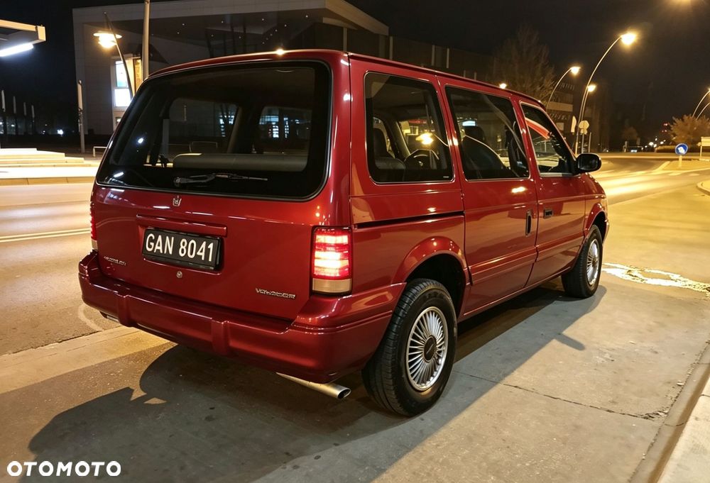 Chrysler Voyager - 4