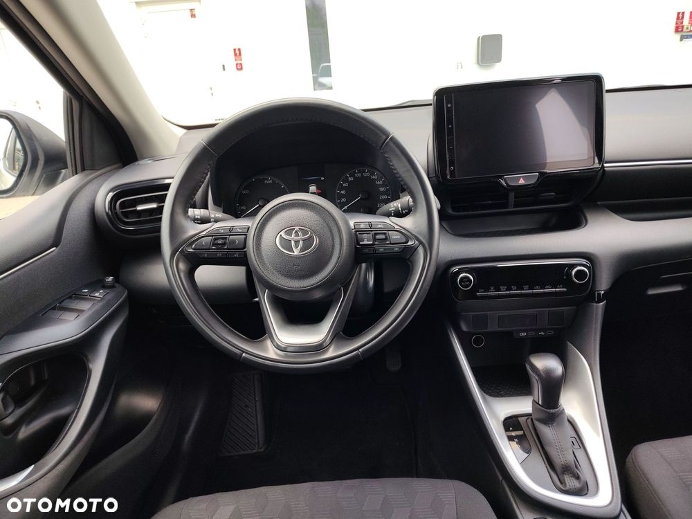Toyota Yaris - 13