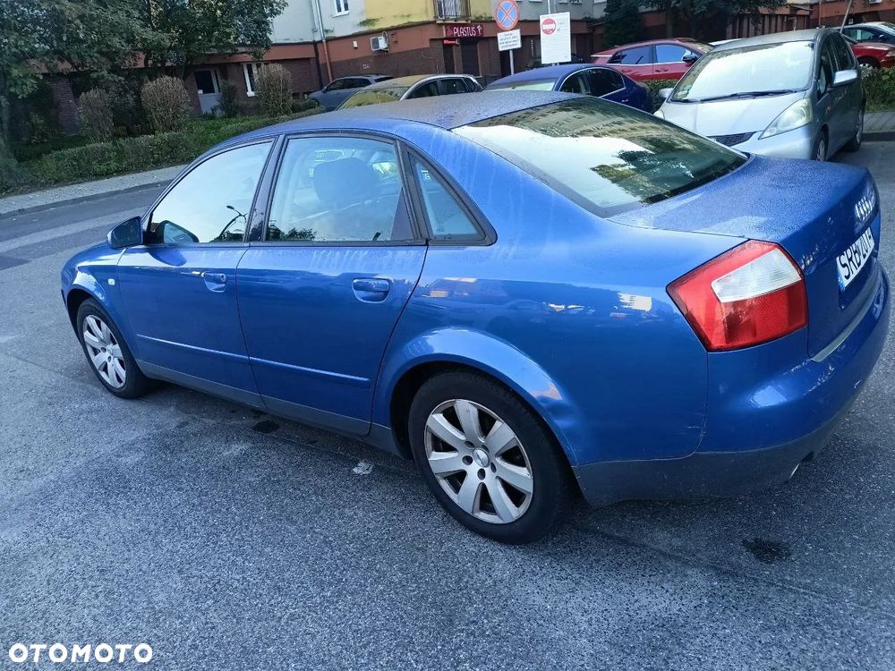 Audi A4 Limousine 1.8T - 11