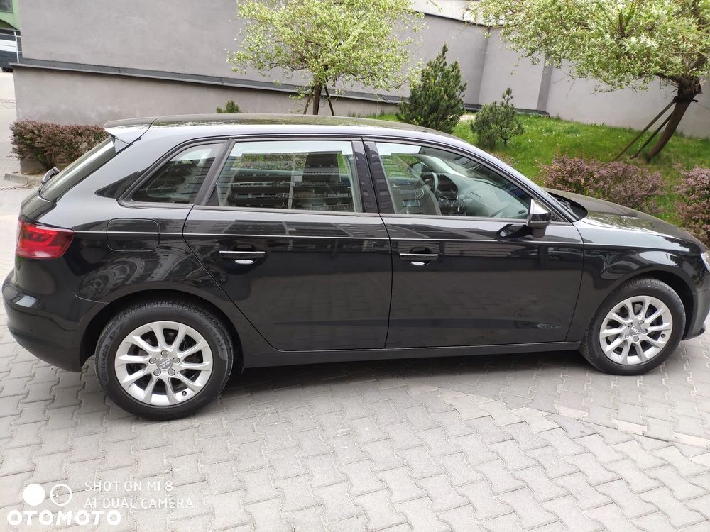 Audi A3 Sportback 2.0 TDI Ambition S tronic - 5