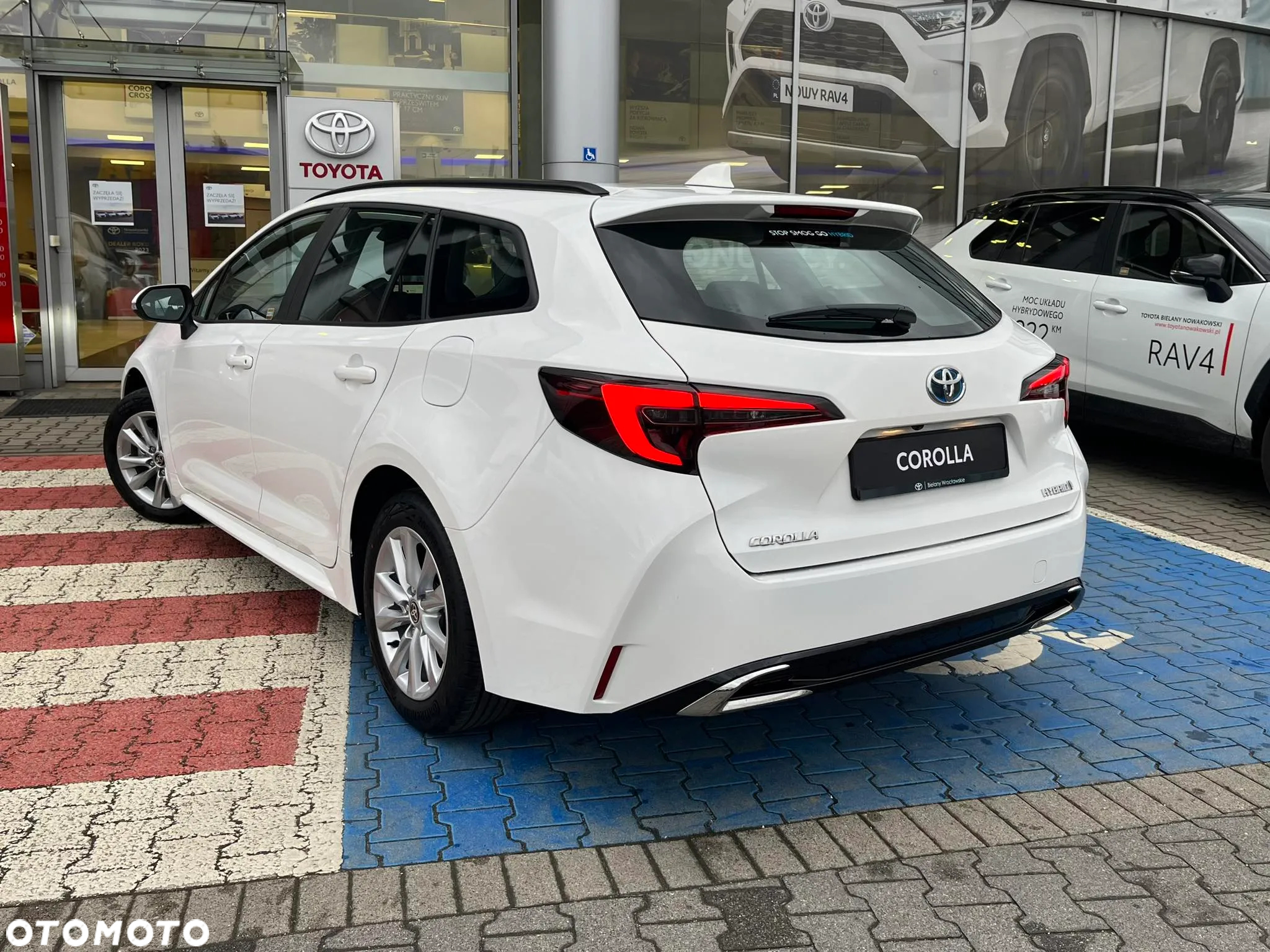 Toyota Corolla 1.8 Hybrid Comfort - 5