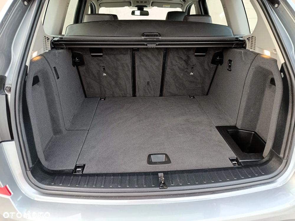 BMW X3 xDrive20i xLine - 16