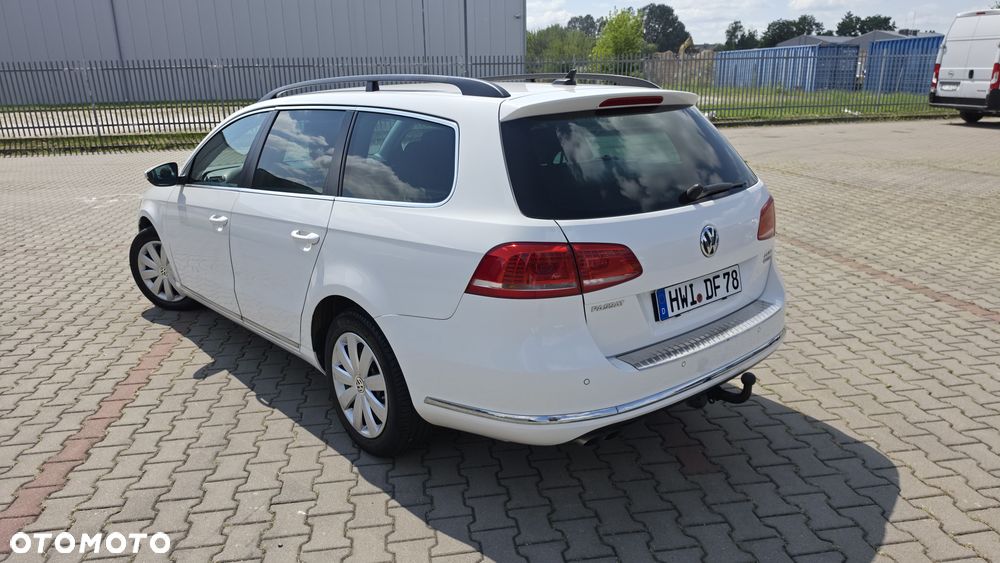Volkswagen Passat 2.0 TDI Highline - 4