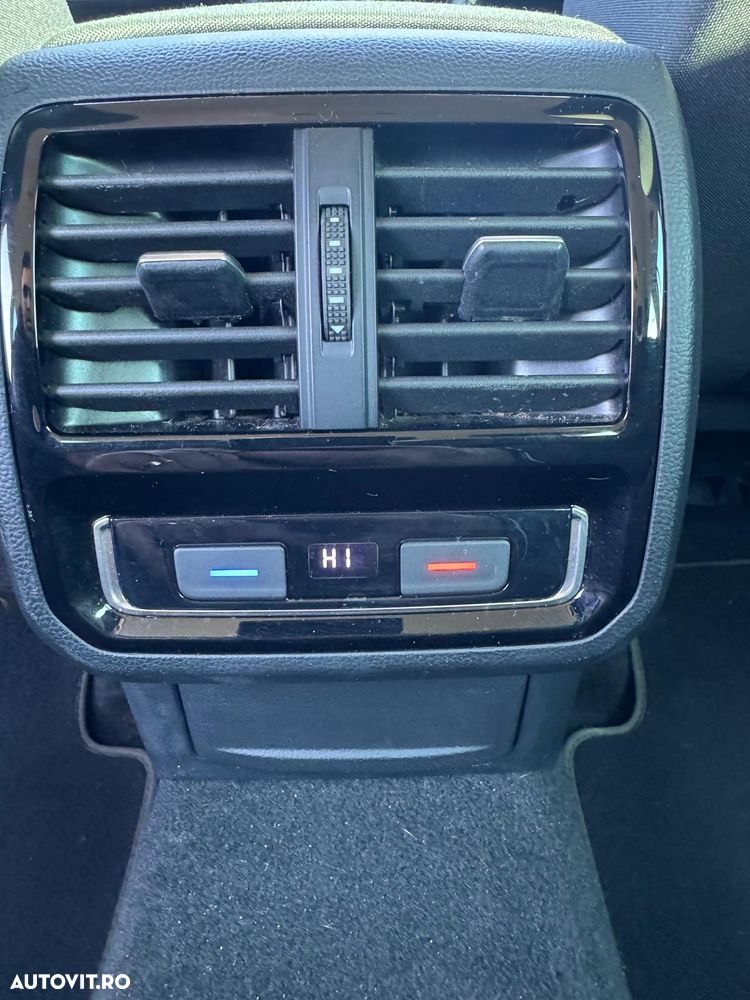 Volkswagen Passat 2.0 TDI SCR DSG Business - 32