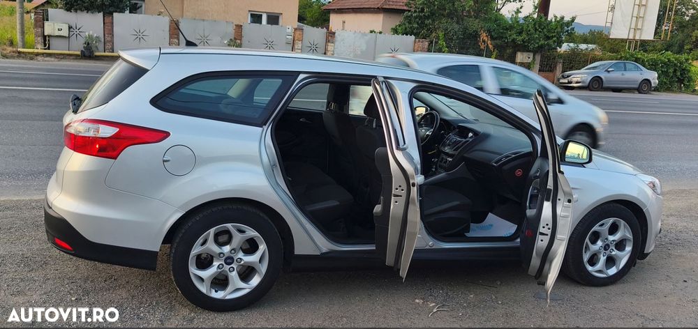 Ford Focus 1.6 TDCI DPF Start-Stopp-System Trend - 12