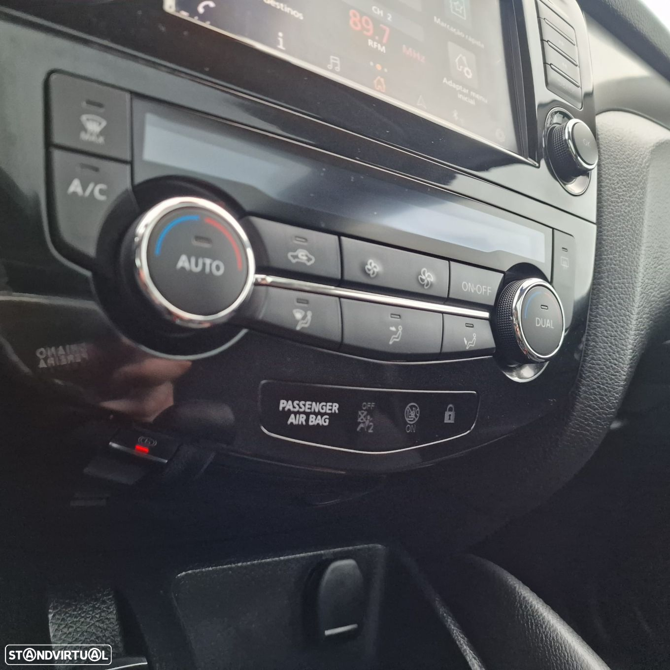 Nissan Qashqai 1.3 DIG-T N-Connecta J18 Led - 23