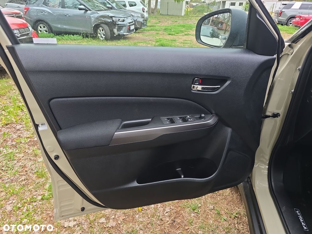 Suzuki Vitara 1.4 Boosterjet mHEV Premium Plus 2WD - 12