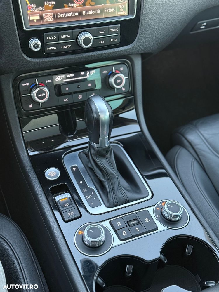 Volkswagen Touareg 3.0 V6 TDI SCR Blue Motion DPF Automatik Terrain Tech Exclusive - 19