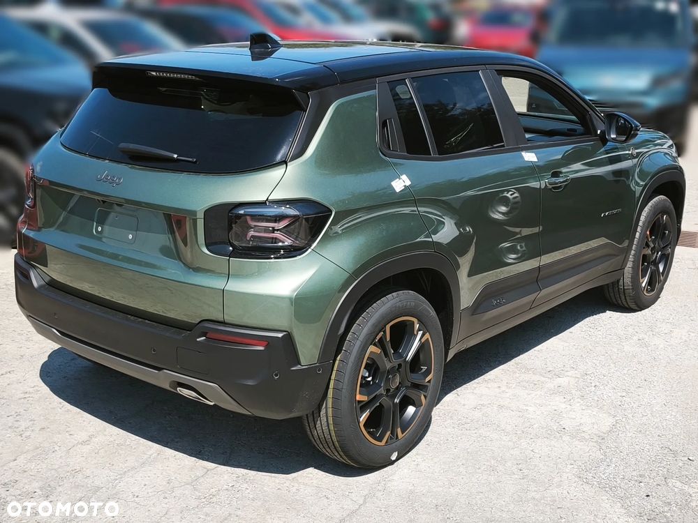Jeep Avenger 1.2 T3 mHEV 85th Anniversary eDCT6 - 11