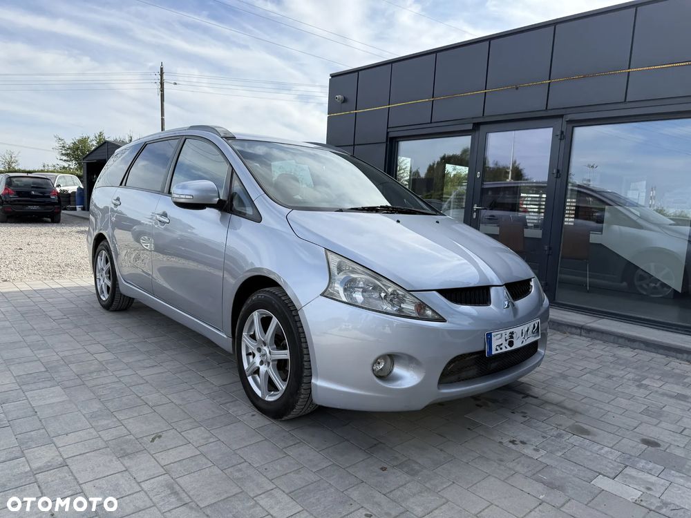 Mitsubishi Grandis 2.4 Inform - 4