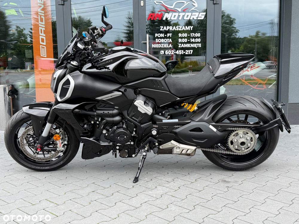 Ducati Diavel - 30