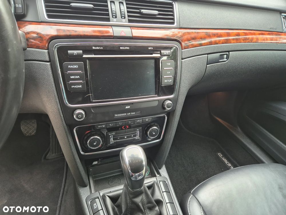 Skoda Superb 1.8 TSI Elegance - 24