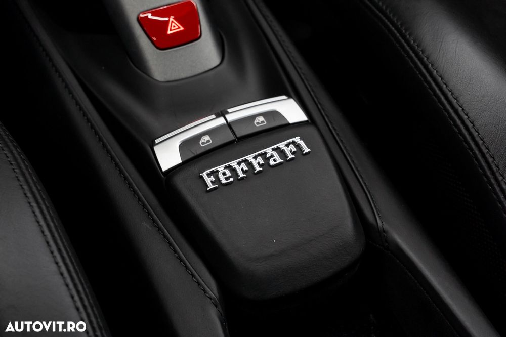 Ferrari 488 GTB - 32