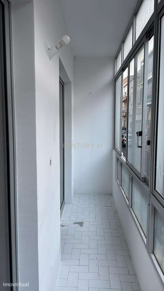 Apartamento T2 para Arrendamento — Alverca do Ribatejo - Grande imagem: 5/6