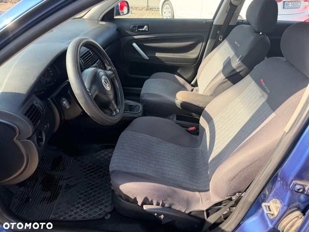 Volkswagen Passat 1.8 Comfortline - 9