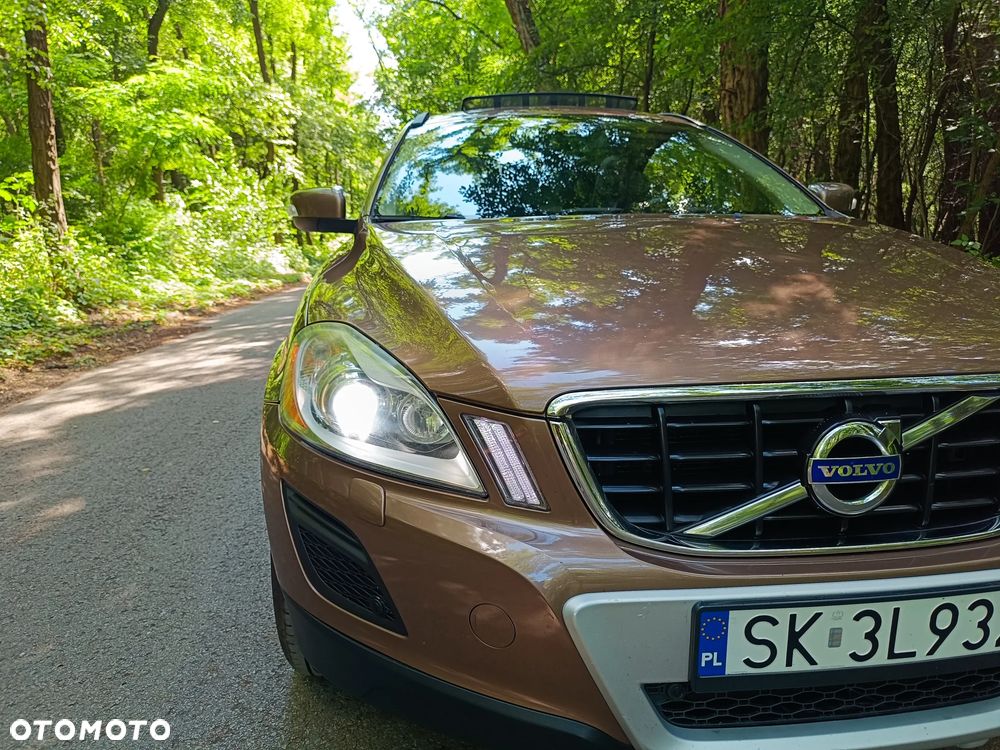 Volvo XC 60 DRIVe R Design - 35