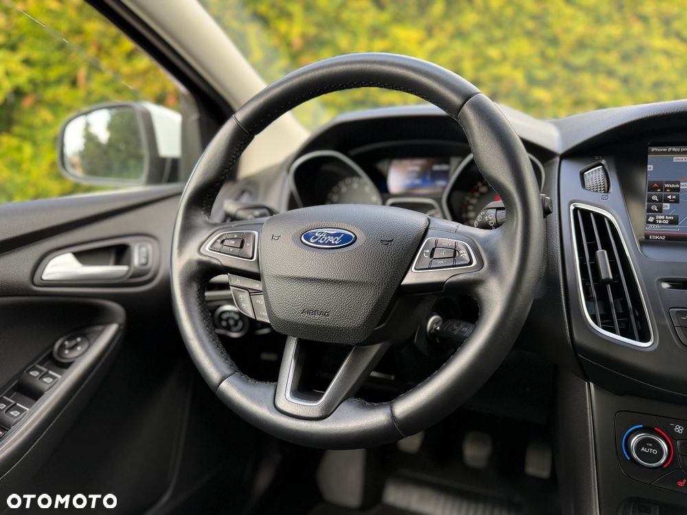 Ford Focus 1.0 EcoBoost Trend - 21