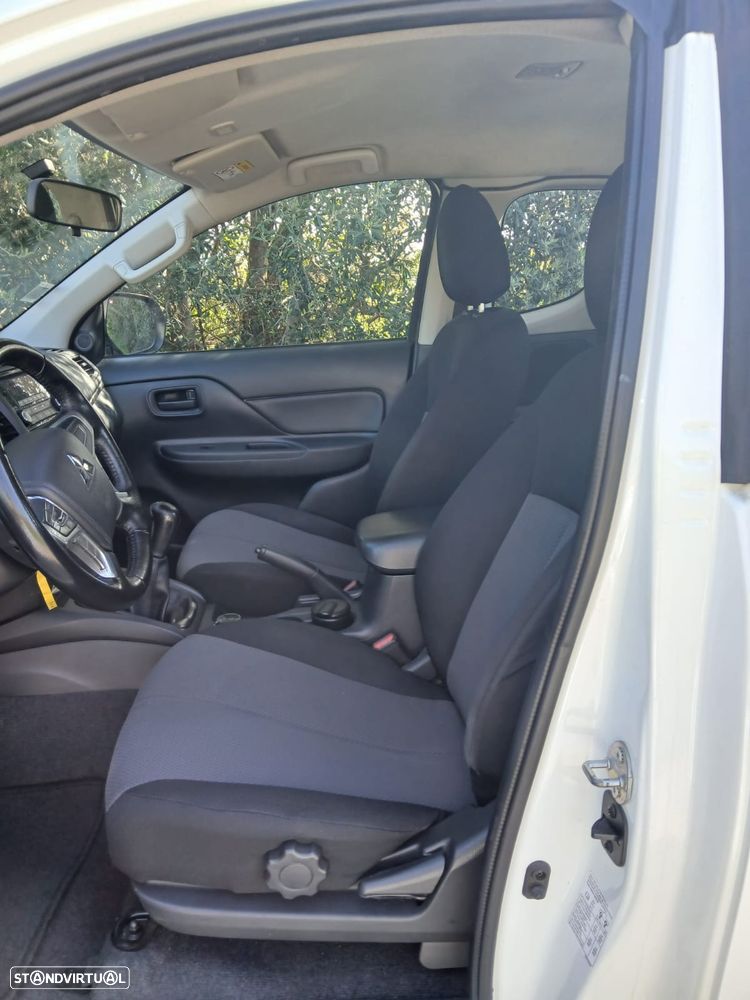 Mitsubishi L200 4WD CC INVITE - 11
