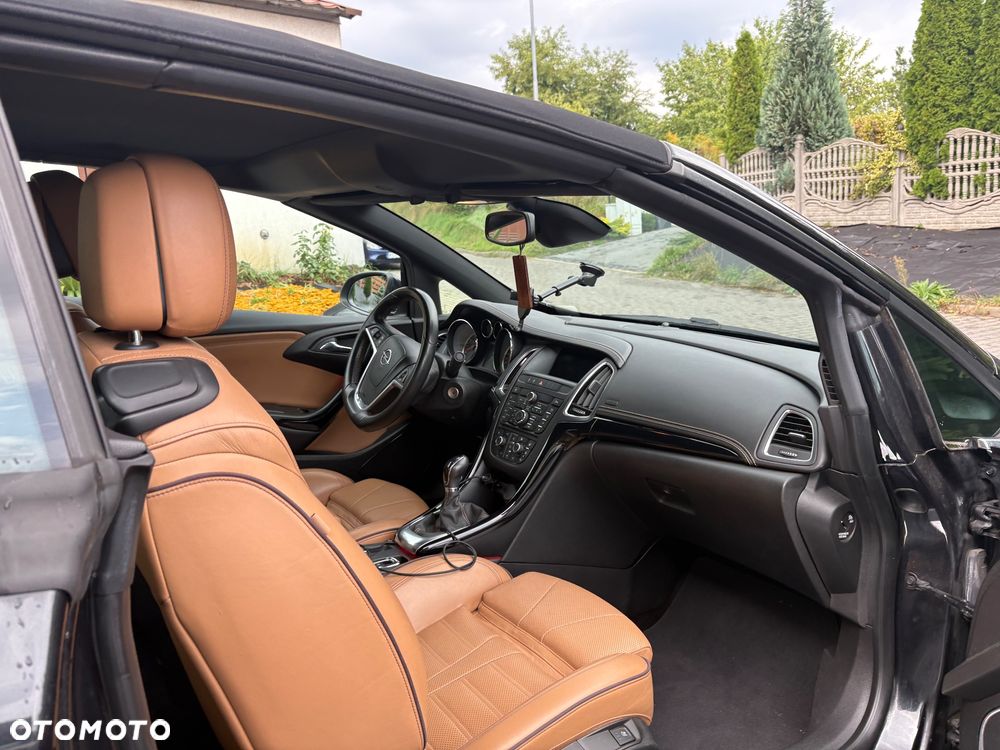 Opel Cascada 1.4 T Cosmo S&S - 21