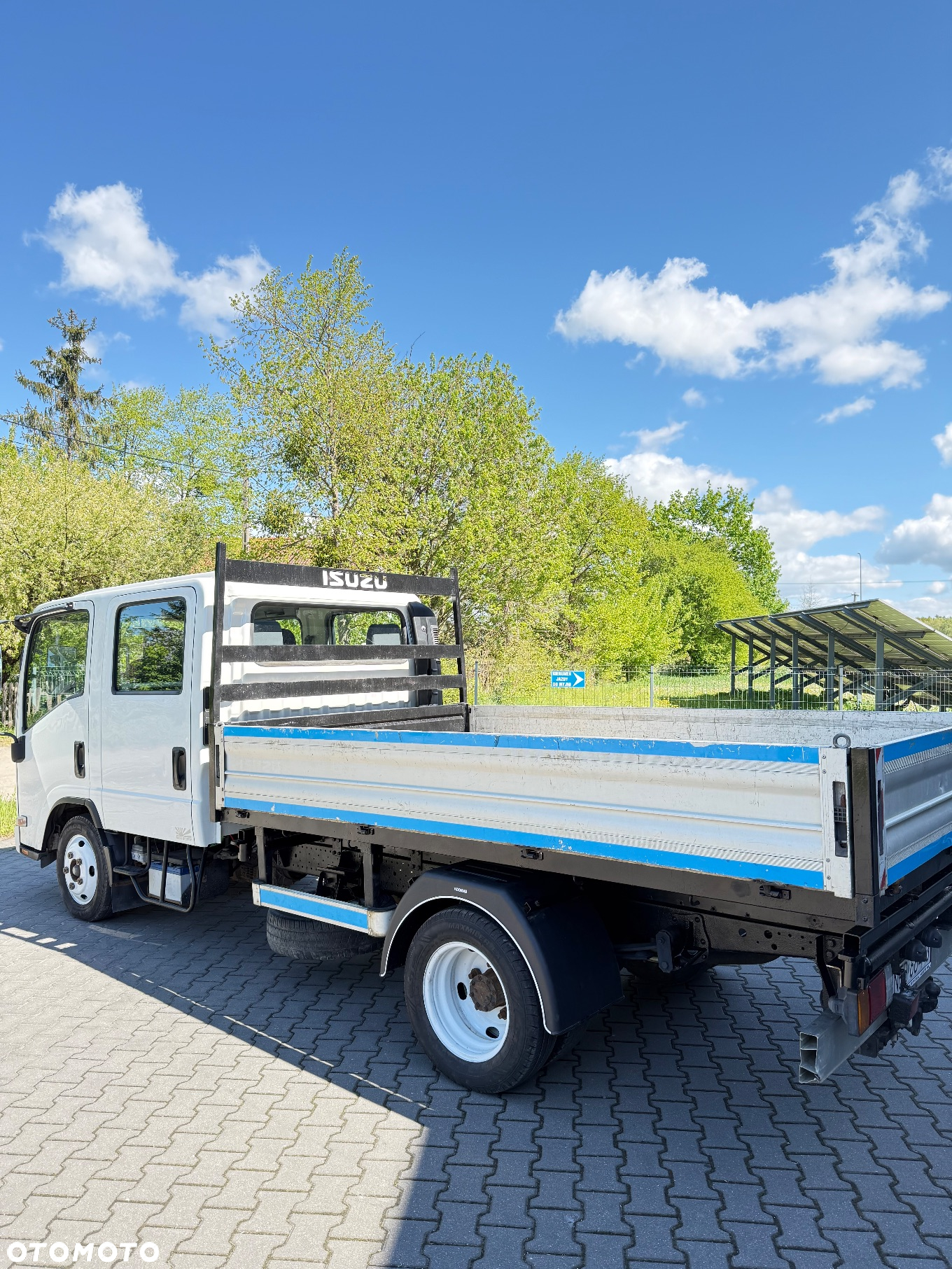 Isuzu N35 - 7