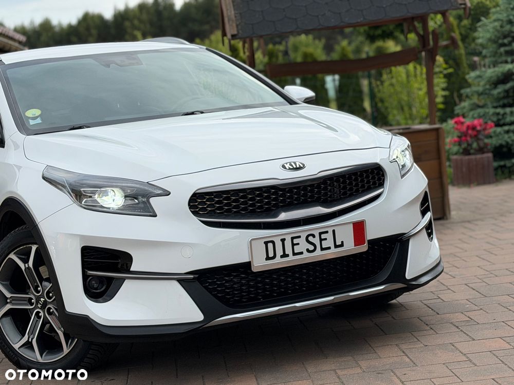 Kia XCeed 1.6 CRDi DCT7 LAUNCH EDITION - 6