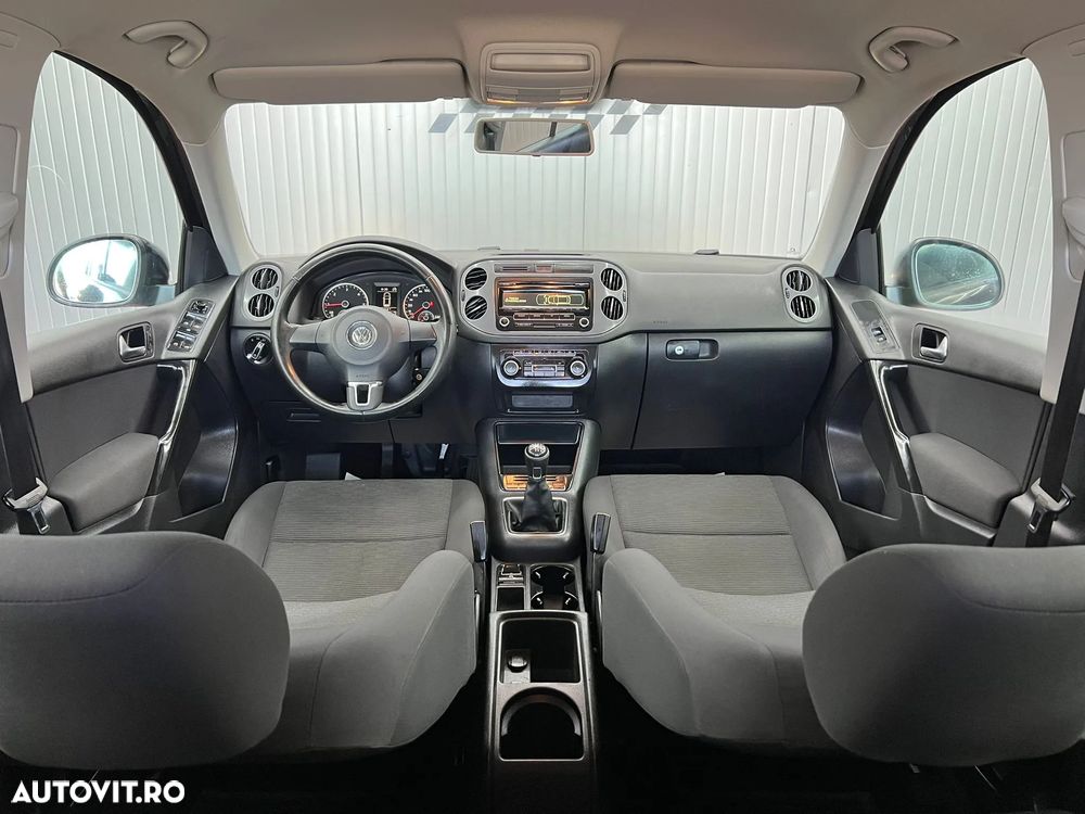 Volkswagen Tiguan - 4