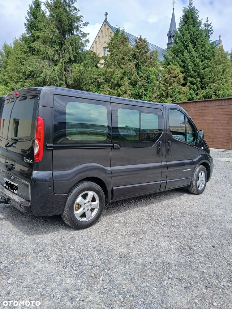 Renault Trafic - 1