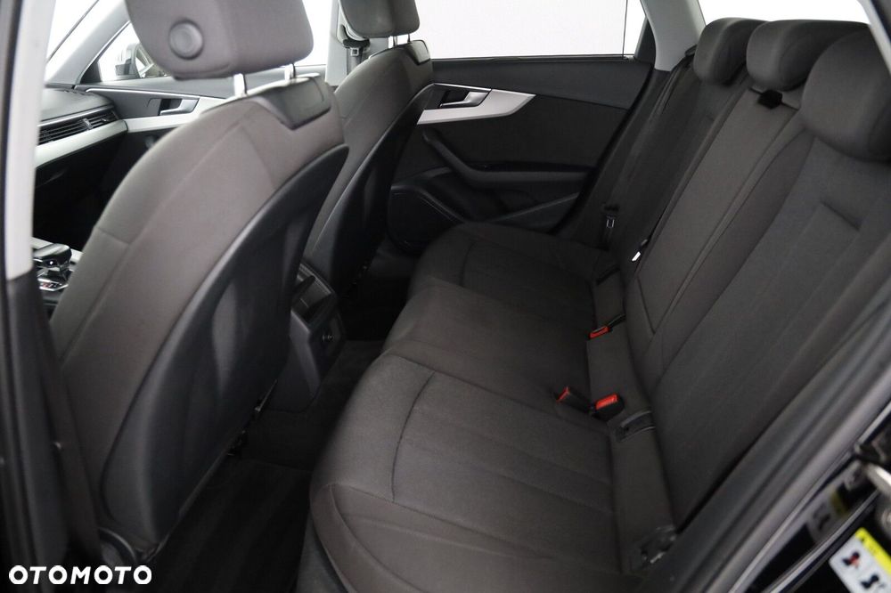 Audi A4 Avant 35 TDI mHEV Advanced S tronic - 12