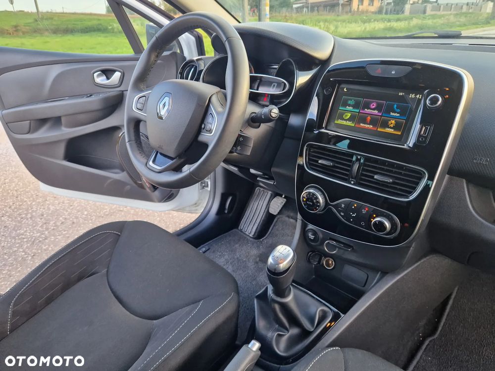 Renault Clio 0.9 TCe Limited - 26