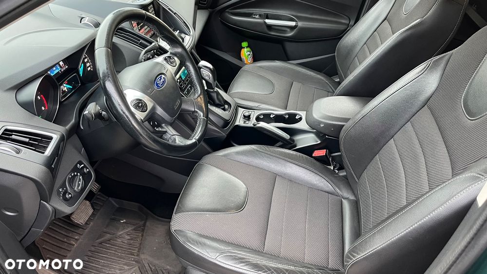 Ford Kuga 2.0 TDCi 4x4 Trend - 27