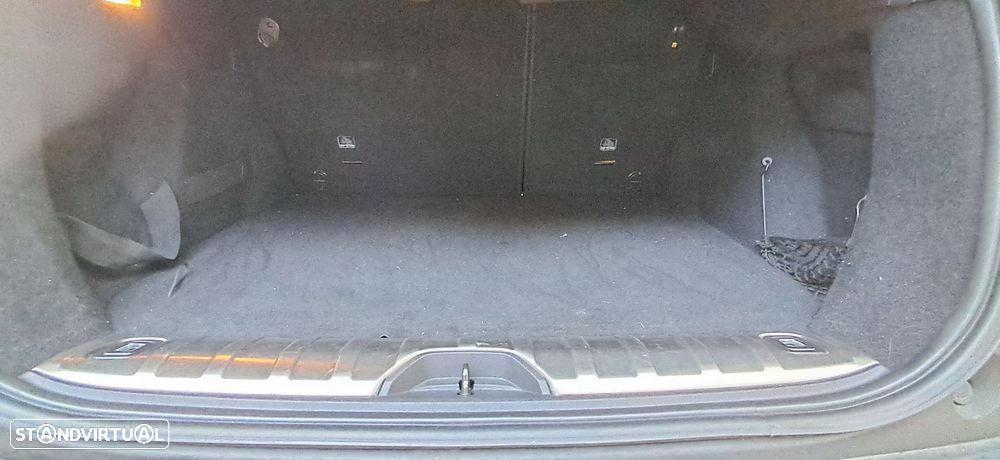 Peugeot 2008 1.2 PureTech Allure - 13