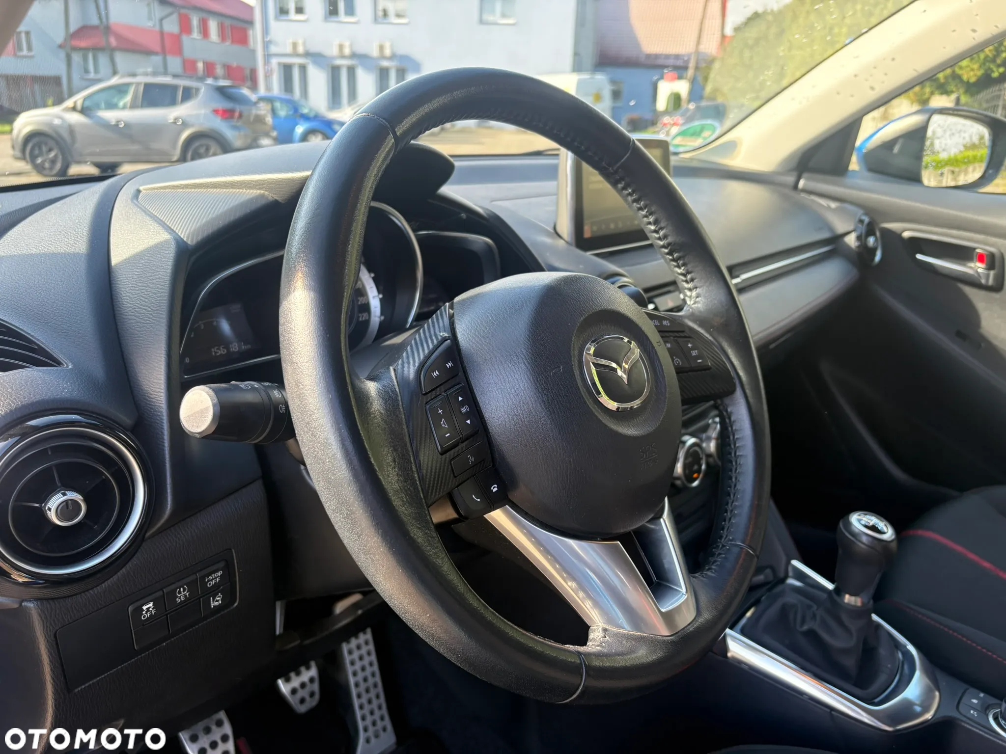 Mazda 2 SKYACTIV-D 105 Exclusive-Line - 25