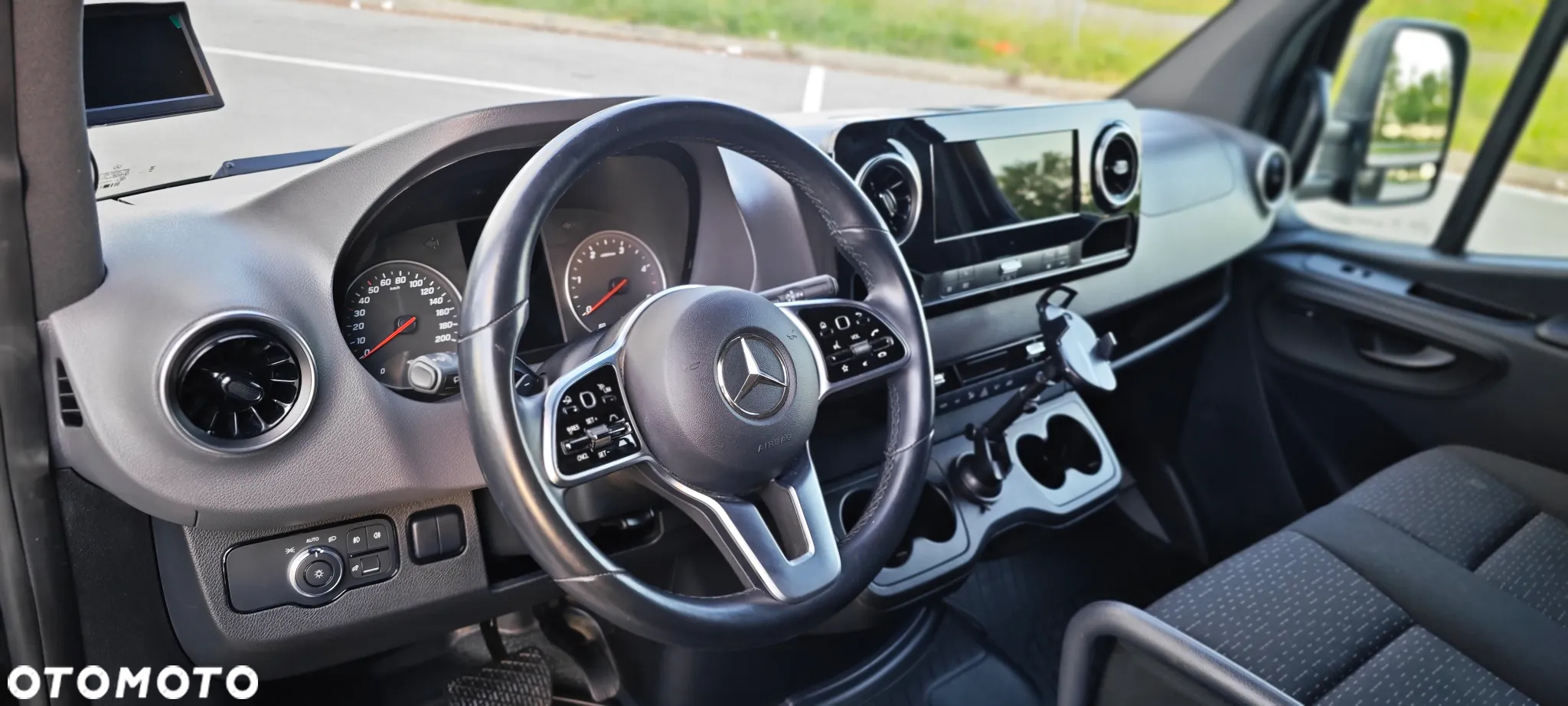 Mercedes-Benz Sprinter/Lamar - 9